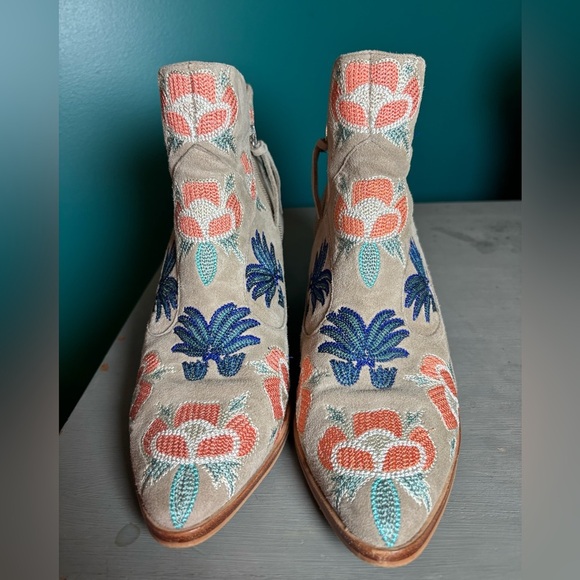 Rebecca Minkhoff Cream and Blue Embroidered Ankle Booties - Picture 1 of 8
